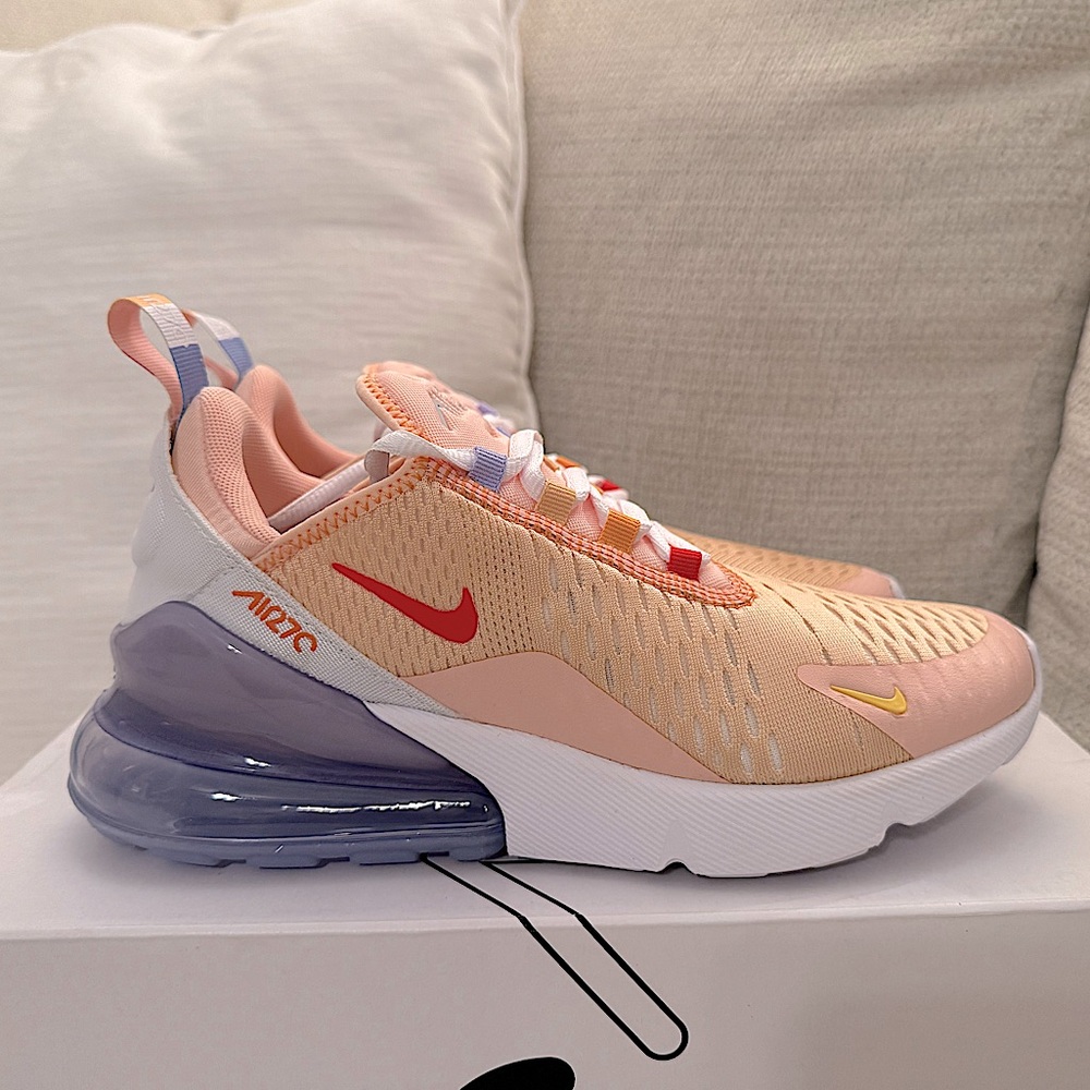 Nike Air Max 270 Washed Coral/ Track Red-White